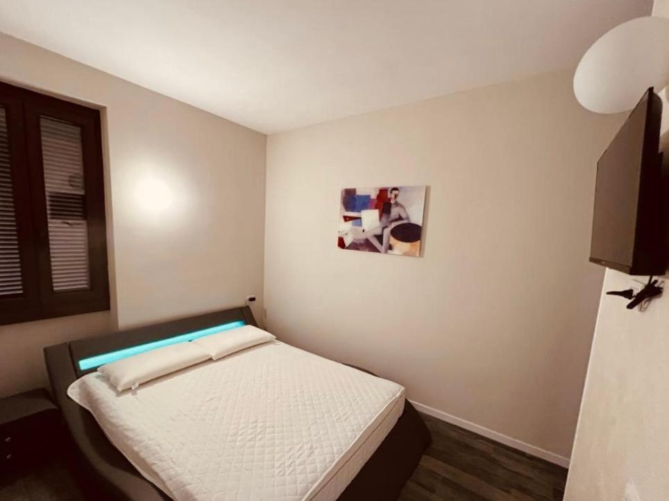 Canzo Centro Extérieur photo